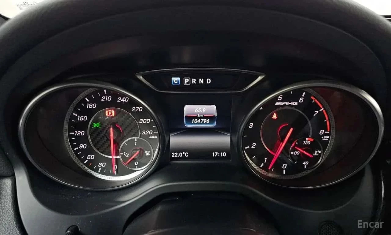 Mercedes-Benz GLA 45 AMG, снимка 8 - Автомобили и джипове - 56685649