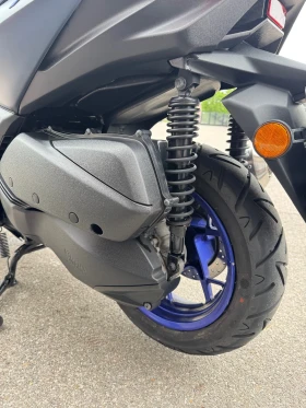 Yamaha X-max 300-ABS-TCS-LED-KEYLESS-2023г.-КАТО НОВ, снимка 10