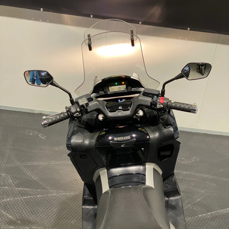 Honda Integra 700 ABS AUTOMATIC , снимка 5 - Мотоциклети и мототехника - 51772446