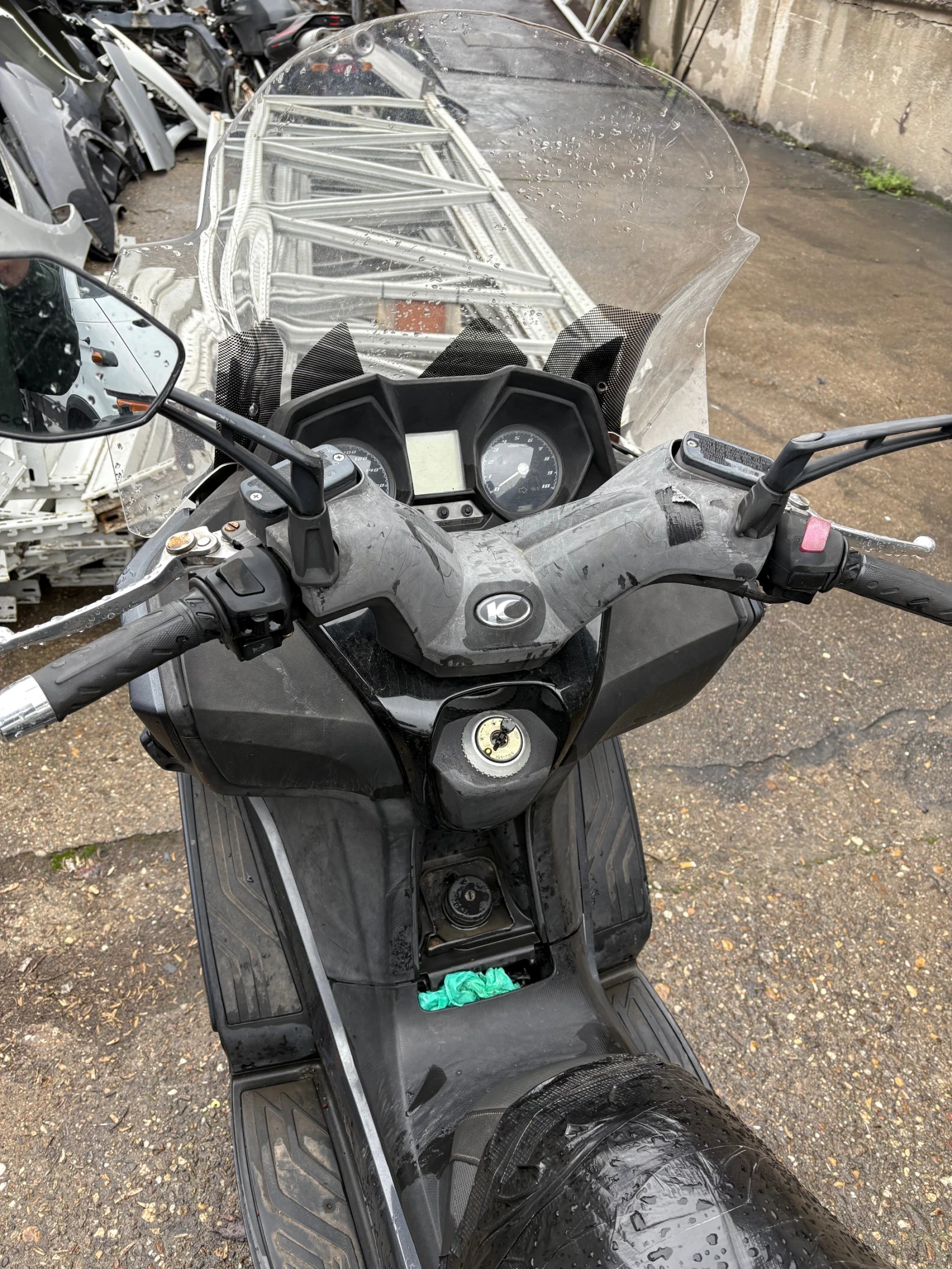 Kymco Downtown 350i - изображение 4