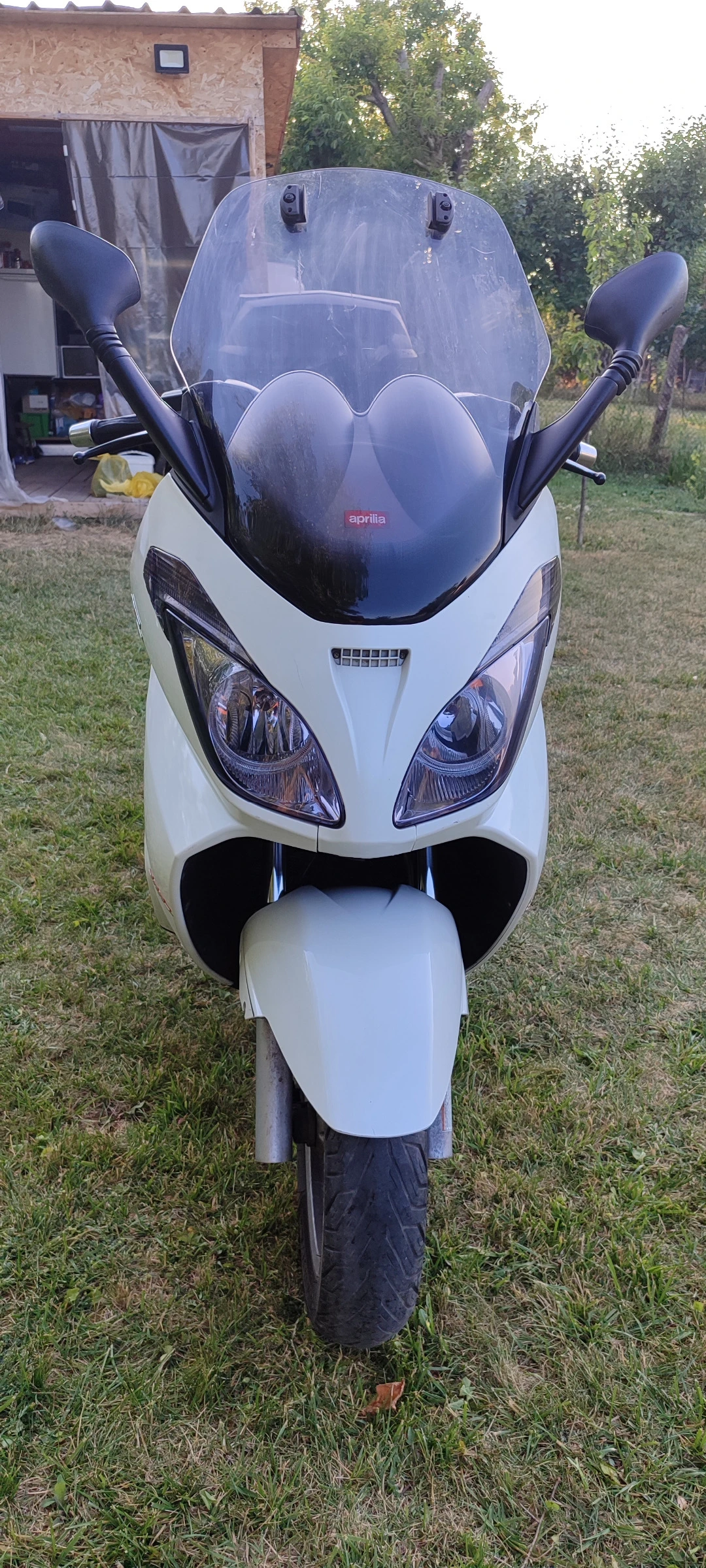 Aprilia Atlantic 300S - изображение 10
