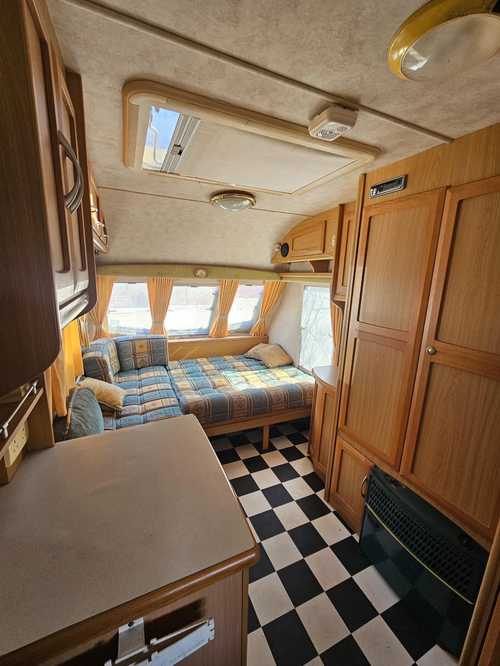 Каравана Eldis Форсет/ Мувър, снимка 14 - Каравани и кемпери - 53846355