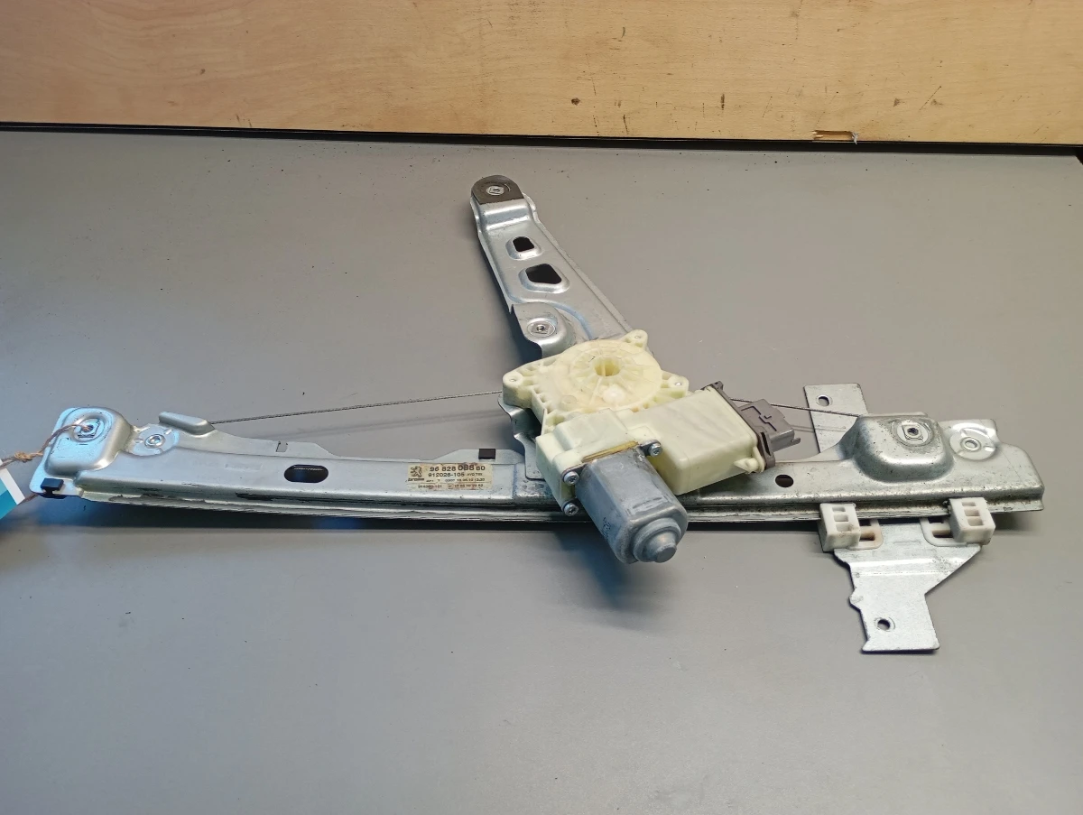  ,     5008,3008 1.6 () | Mobile.bg   1