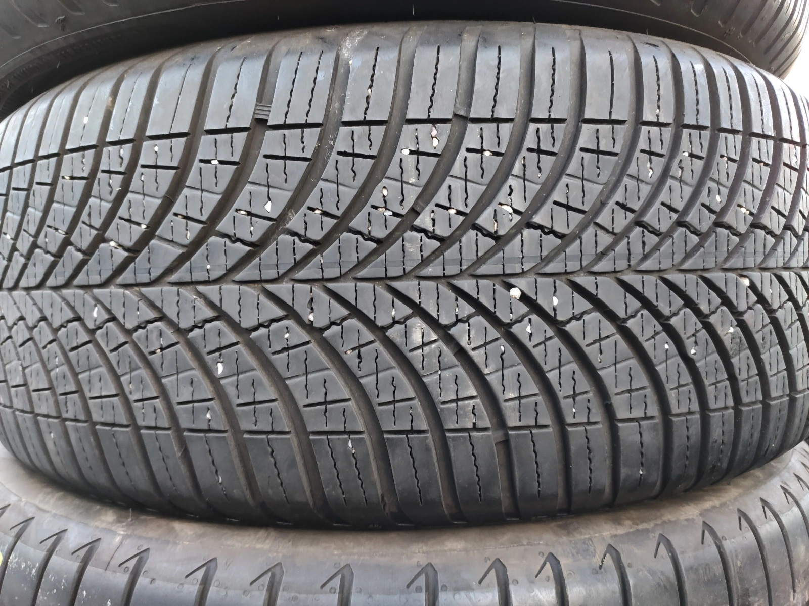  235/55R17 | Mobile.bg   2