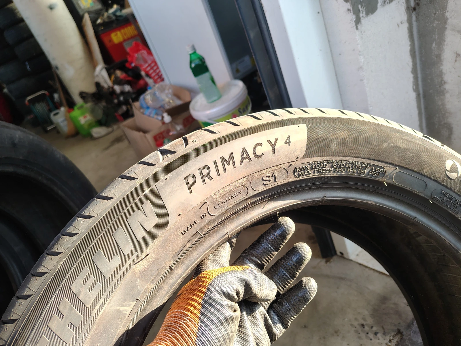 Гуми Летни 215/55R17, снимка 7 - Гуми и джанти - 53776047