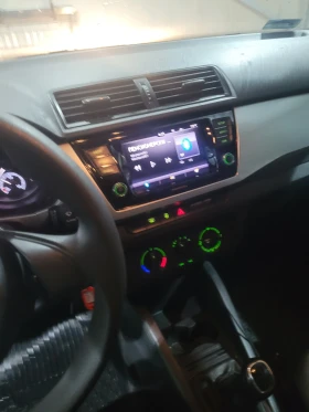Skoda Fabia Комби , снимка 10