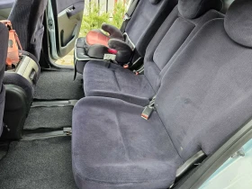 Honda Fr-v 1.8 Автомат/Подгрев, снимка 13