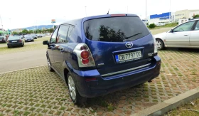 Toyota Corolla verso 2.2D-4D Facelift, снимка 4