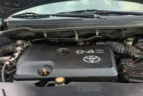 Toyota Corolla verso 2.2D-4D Facelift, снимка 9