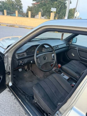 Mercedes-Benz 124 3.0D, снимка 6
