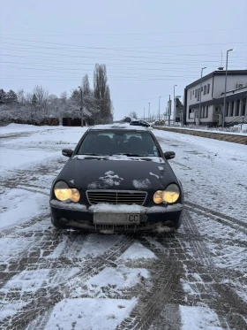 Mercedes-Benz C 220, снимка 13