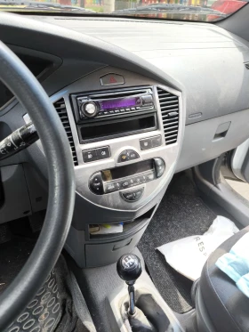 Kia Carens 1.6i 16v    | Mobile.bg    11
