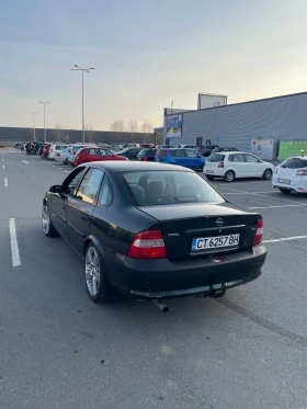 Opel Vectra - 1100 € / 2151.41 лв. - 60959018 9