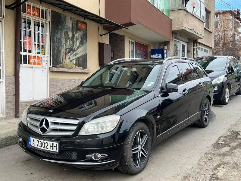 Mercedes-Benz C 200  2010г. 2.0 дизел 136 к.с., снимка 1 - Автомобили и джипове - 46556364