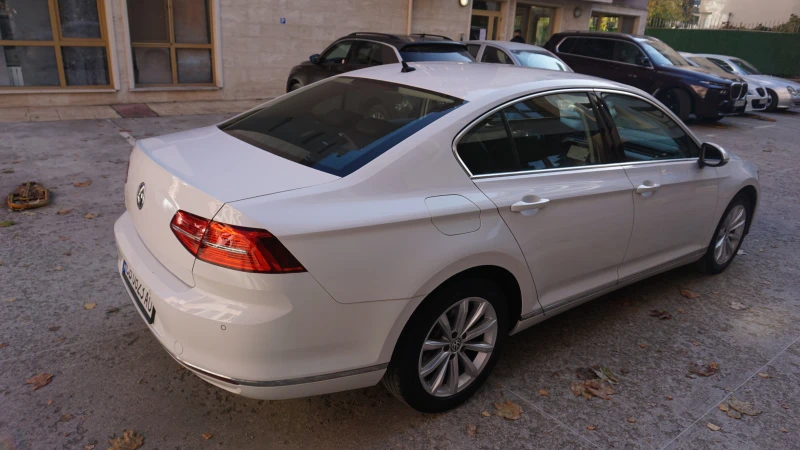 VW Passat 2.0TDI/BMT/Highline, снимка 7 - Автомобили и джипове - 47931673