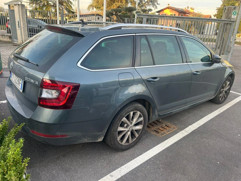 Skoda Octavia 2.0TDI* DSG* , снимка 3 - Автомобили и джипове - 47934678