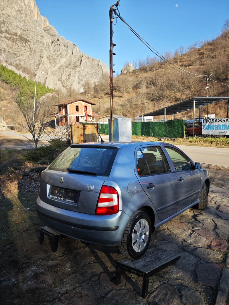 Skoda Fabia 1.2I НОВ ВНОС, снимка 4 - Автомобили и джипове - 48691418