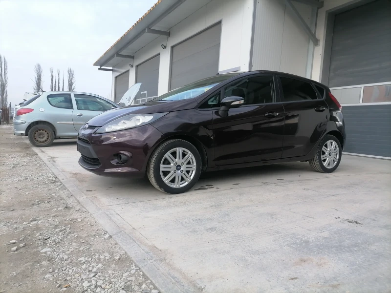 Ford Fiesta 1.4 LPG, снимка 2 - Автомобили и джипове - 48953922