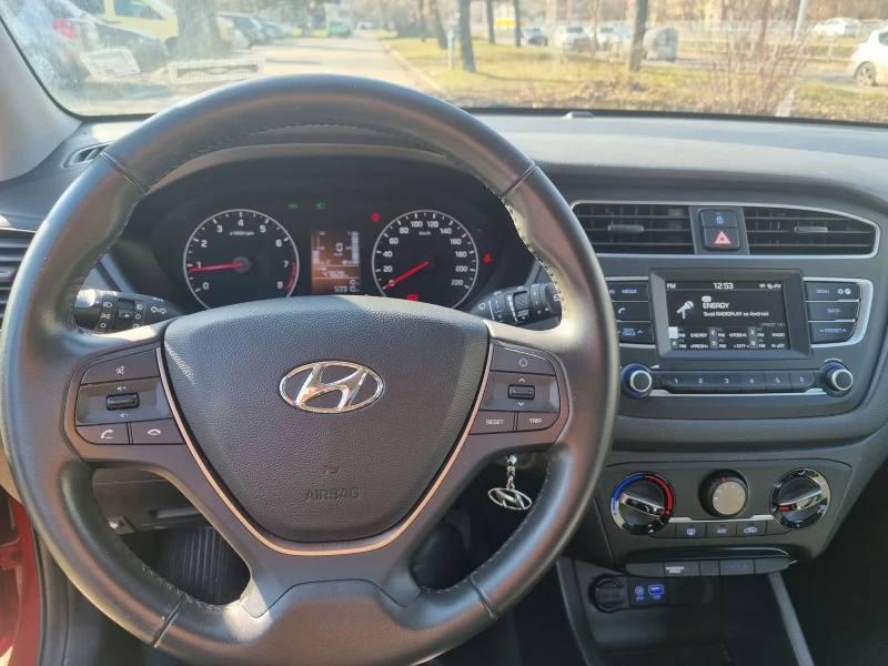 Hyundai I20, снимка 13 - Автомобили и джипове - 48965440