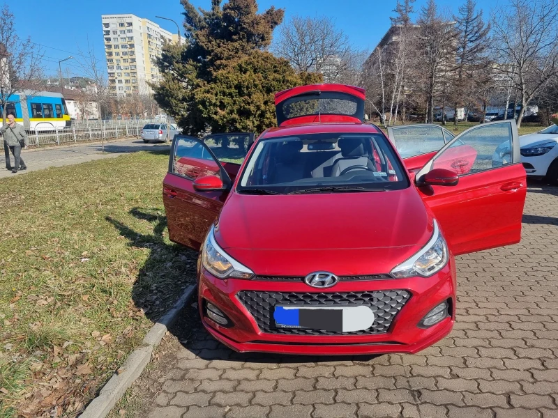 Hyundai I20, снимка 8 - Автомобили и джипове - 48965440