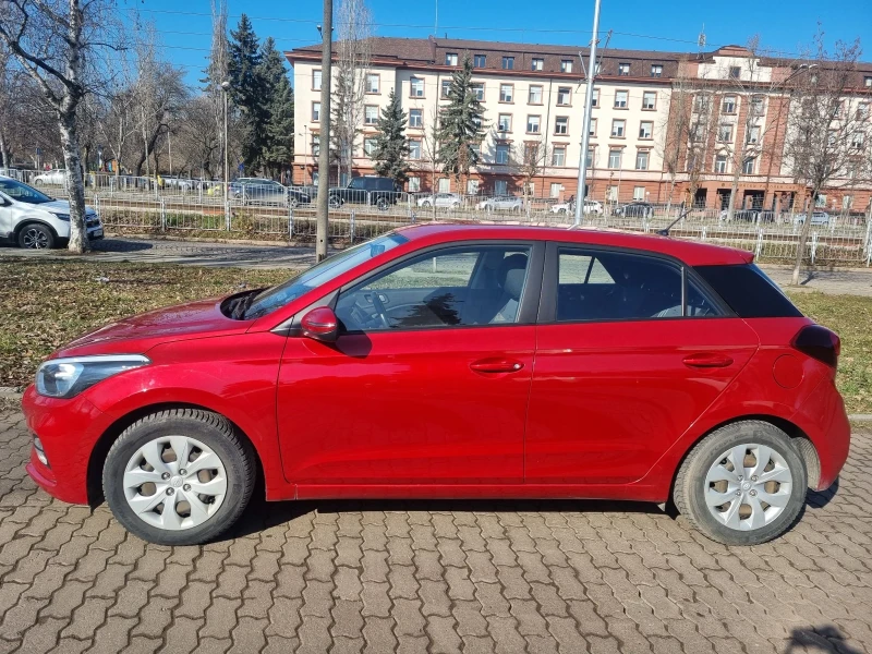 Hyundai I20, снимка 2 - Автомобили и джипове - 48965440