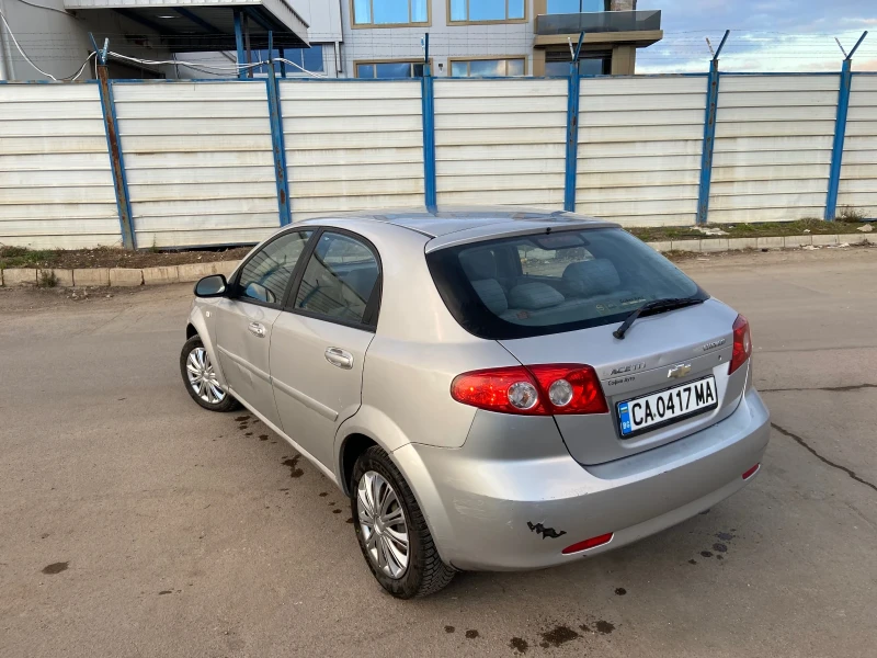 Chevrolet Lacetti 1.4, снимка 4 - Автомобили и джипове - 48967295