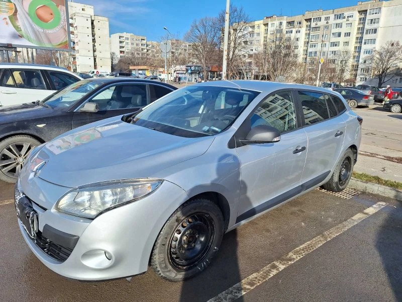 Renault Megane, снимка 3 - Автомобили и джипове - 49042162