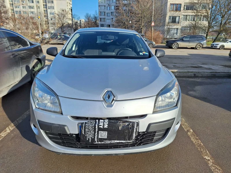 Renault Megane, снимка 1 - Автомобили и джипове - 49042162