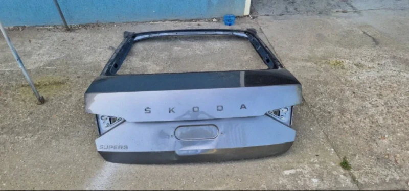 Skoda Superb, снимка 3 - Автомобили и джипове - 51337340