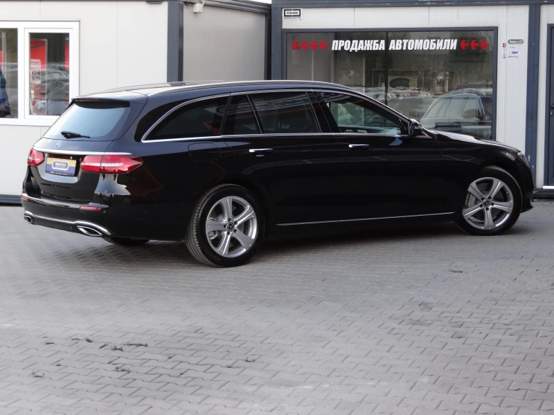 Mercedes-Benz E 400 3.5i-Bi Turbo /4-matic/Distronic/Head-up/Koja/Led/, снимка 5 - Автомобили и джипове - 51831552
