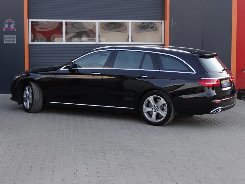 Mercedes-Benz E 400 3.5i-Bi Turbo /4-matic/Distronic/Head-up/Koja/Led/, снимка 3 - Автомобили и джипове - 51831552