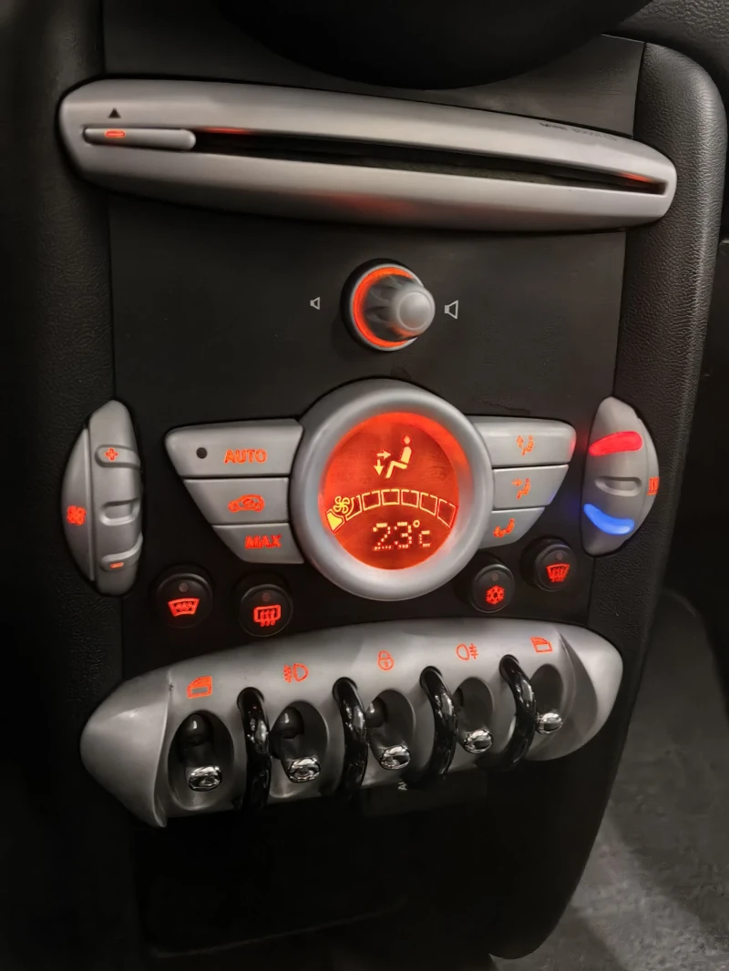 Mini Cooper S* R56N18* 300HP+ * РЕГ* DOWNPIPE* TUNNING* BMW HI, снимка 12 - Автомобили и джипове - 51923552