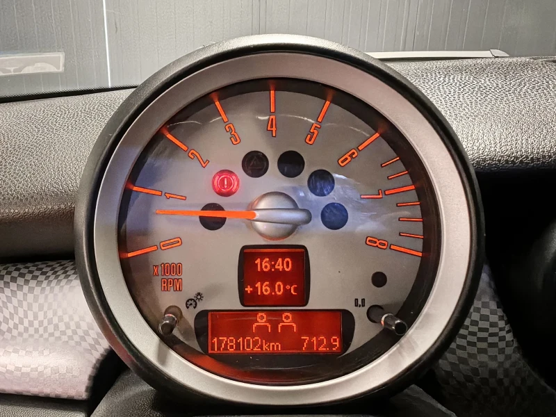 Mini Cooper S* R56N18* 300HP+ * РЕГ* DOWNPIPE* TUNNING* BMW HI, снимка 10 - Автомобили и джипове - 51923552