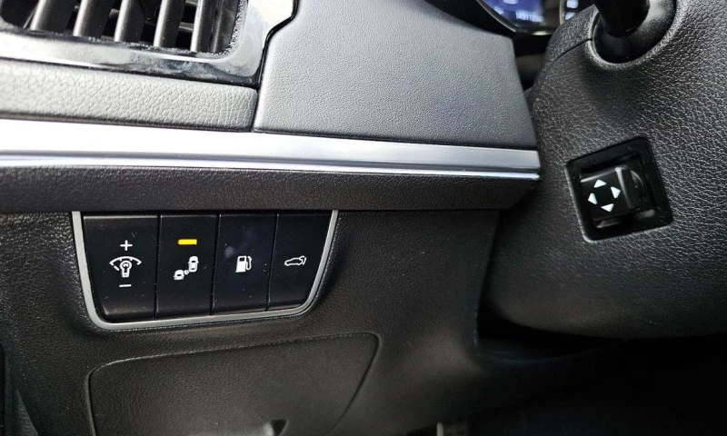 Kia Stinger 2.0 Turbo 2WD * НАЙ-ДОБРА ЦЕНА В БЪЛГАРИЯ* , снимка 14 - Автомобили и джипове - 51967242