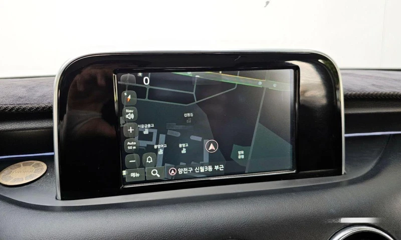 Kia Stinger 2.0 Turbo 2WD * НАЙ-ДОБРА ЦЕНА В БЪЛГАРИЯ* , снимка 15 - Автомобили и джипове - 51967242