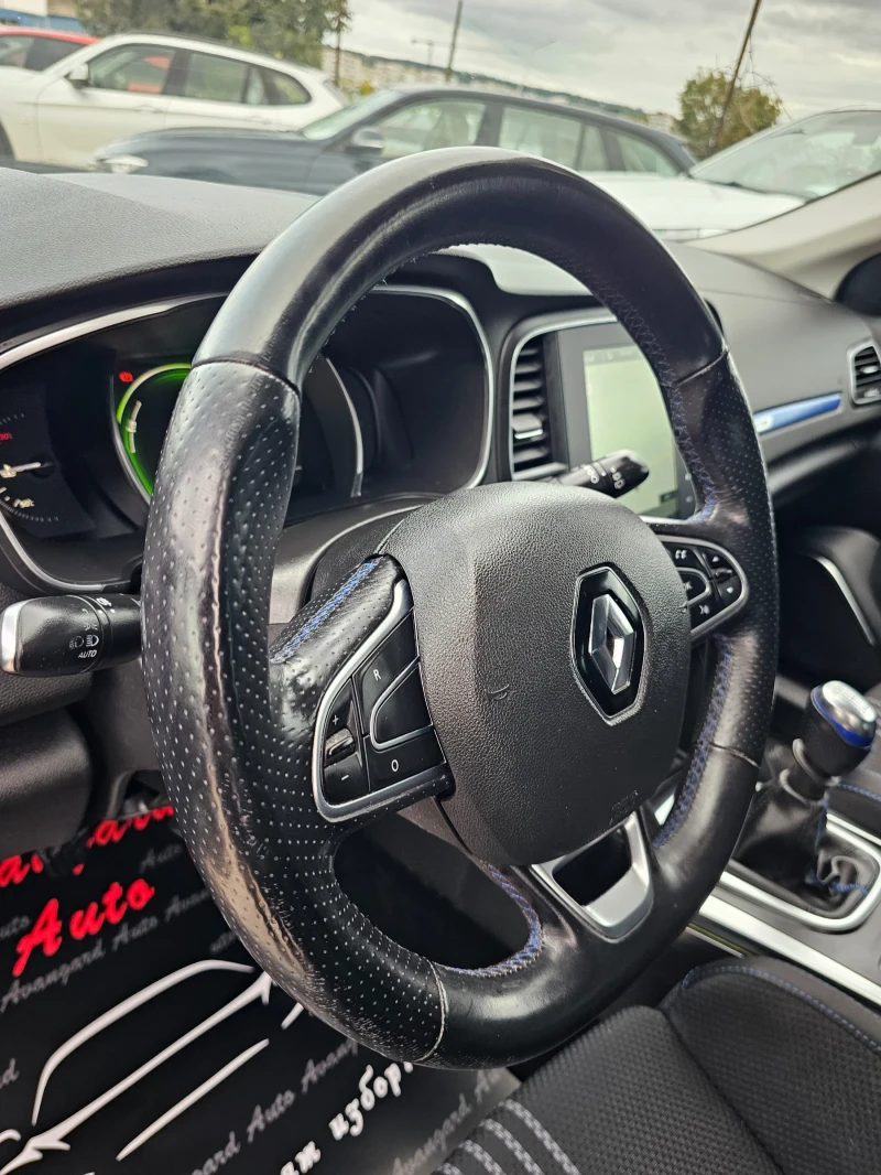 Renault Megane 1.5dCi, GT-Line , снимка 12 - Автомобили и джипове - 51968489