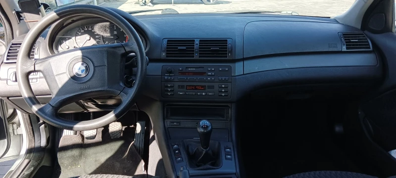 BMW 320, снимка 11 - Автомобили и джипове - 52795498