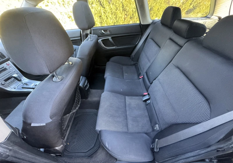 Subaru Outback, снимка 4 - Автомобили и джипове - 52466190