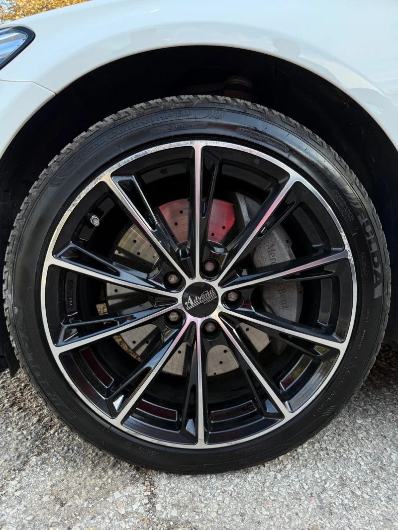 Mercedes-Benz C 250 AMG Line Обслужена/Лизинг, снимка 16 - Автомобили и джипове - 52854237