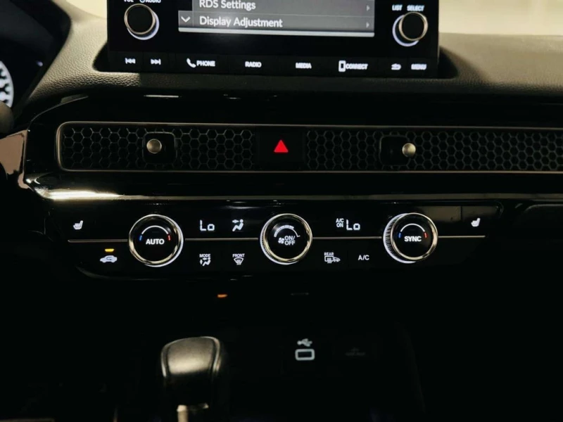 Honda Civic * Sport Touring * CARFAX * ЦЕНА ДО БГ, снимка 15 - Автомобили и джипове - 53384175