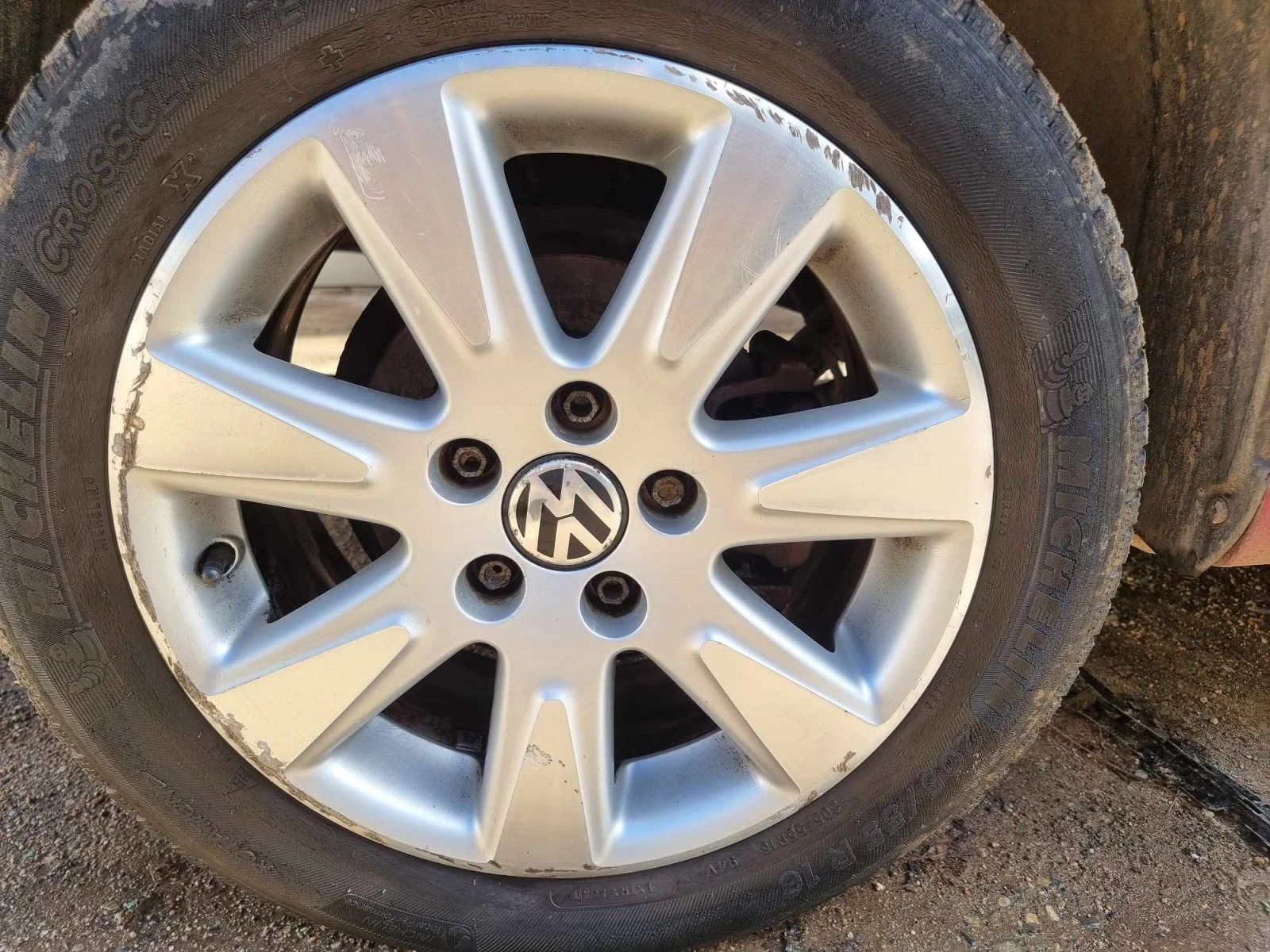 VW Caddy 1.9 TDI/BJB/Лети джанти 16 | Mobile.bg — изображение 13