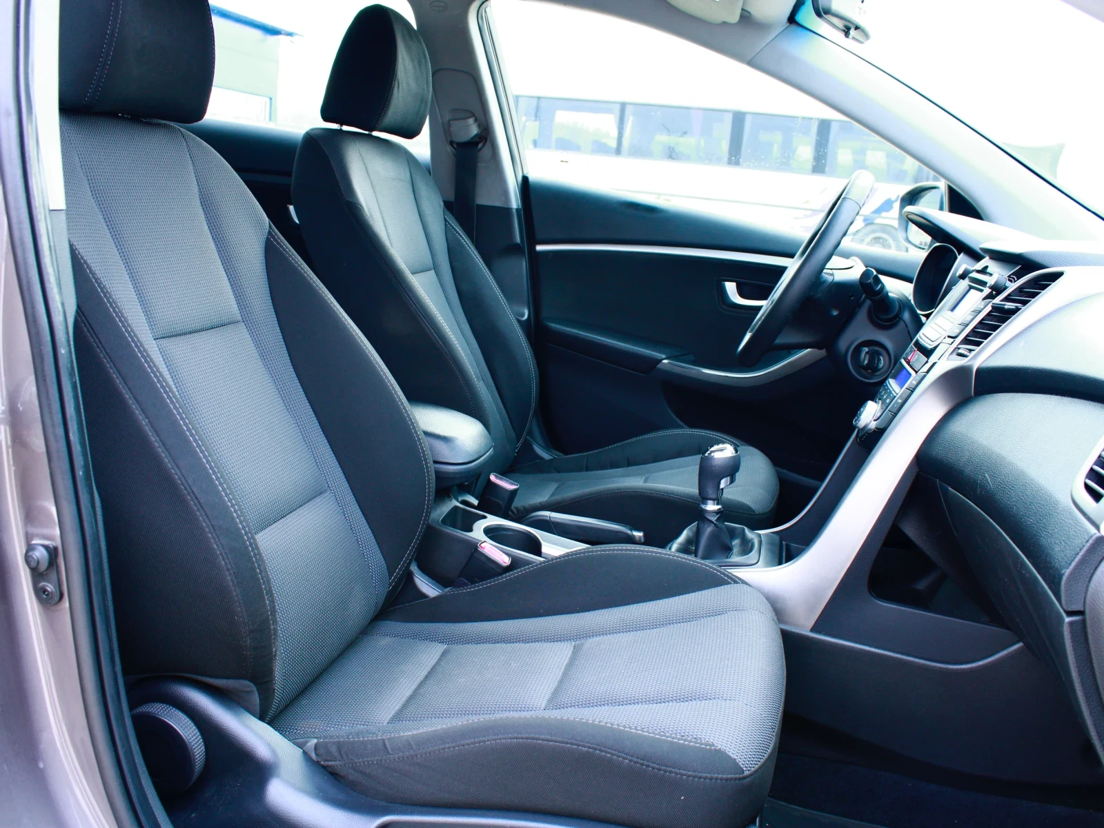 Hyundai I30 100к.с. 6 скорости - изображение 9