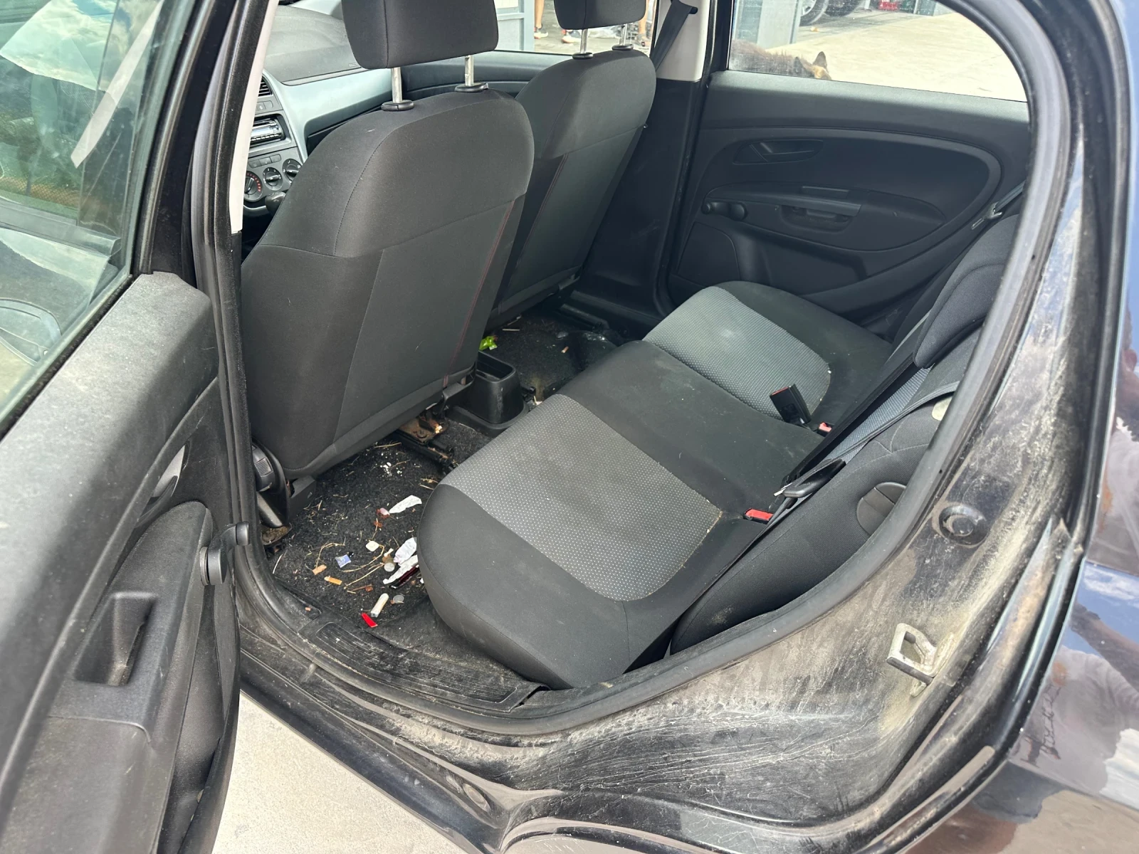 Fiat Punto 1.2/69кс климатик EVRO5 - изображение 6