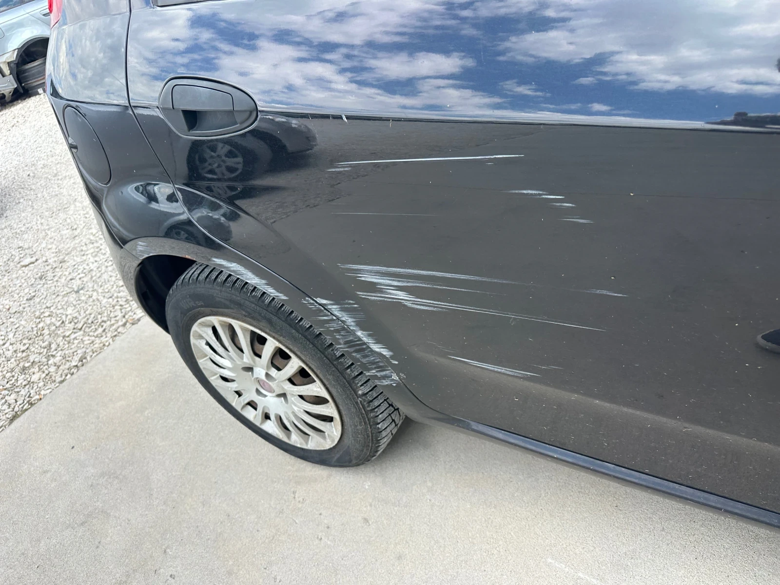 Fiat Punto 1.2/69кс климатик EVRO5 - изображение 9