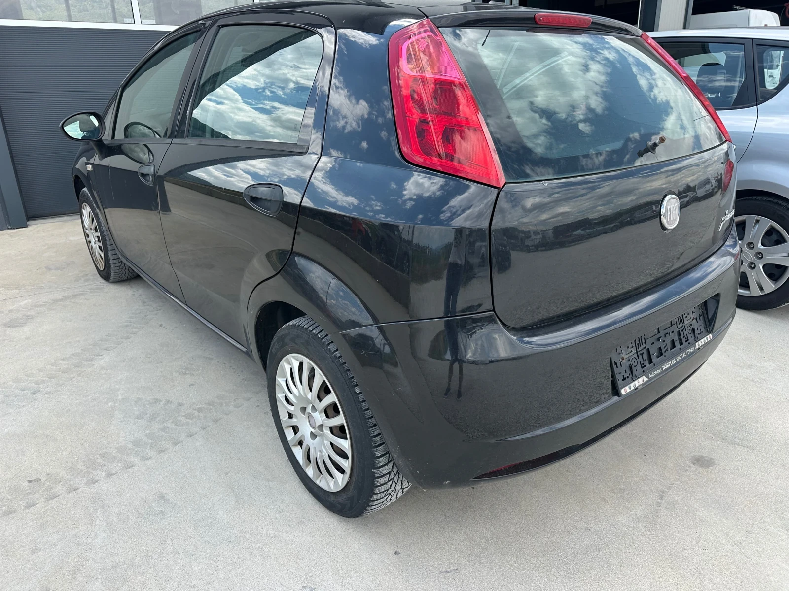 Fiat Punto 1.2/69кс климатик EVRO5 - изображение 3