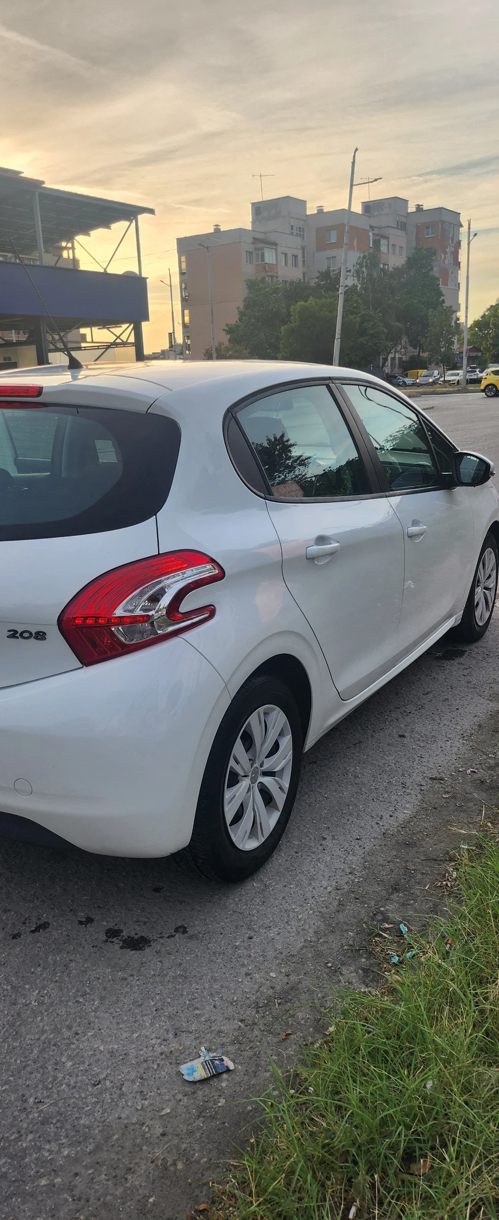 Peugeot 208  - изображение 5