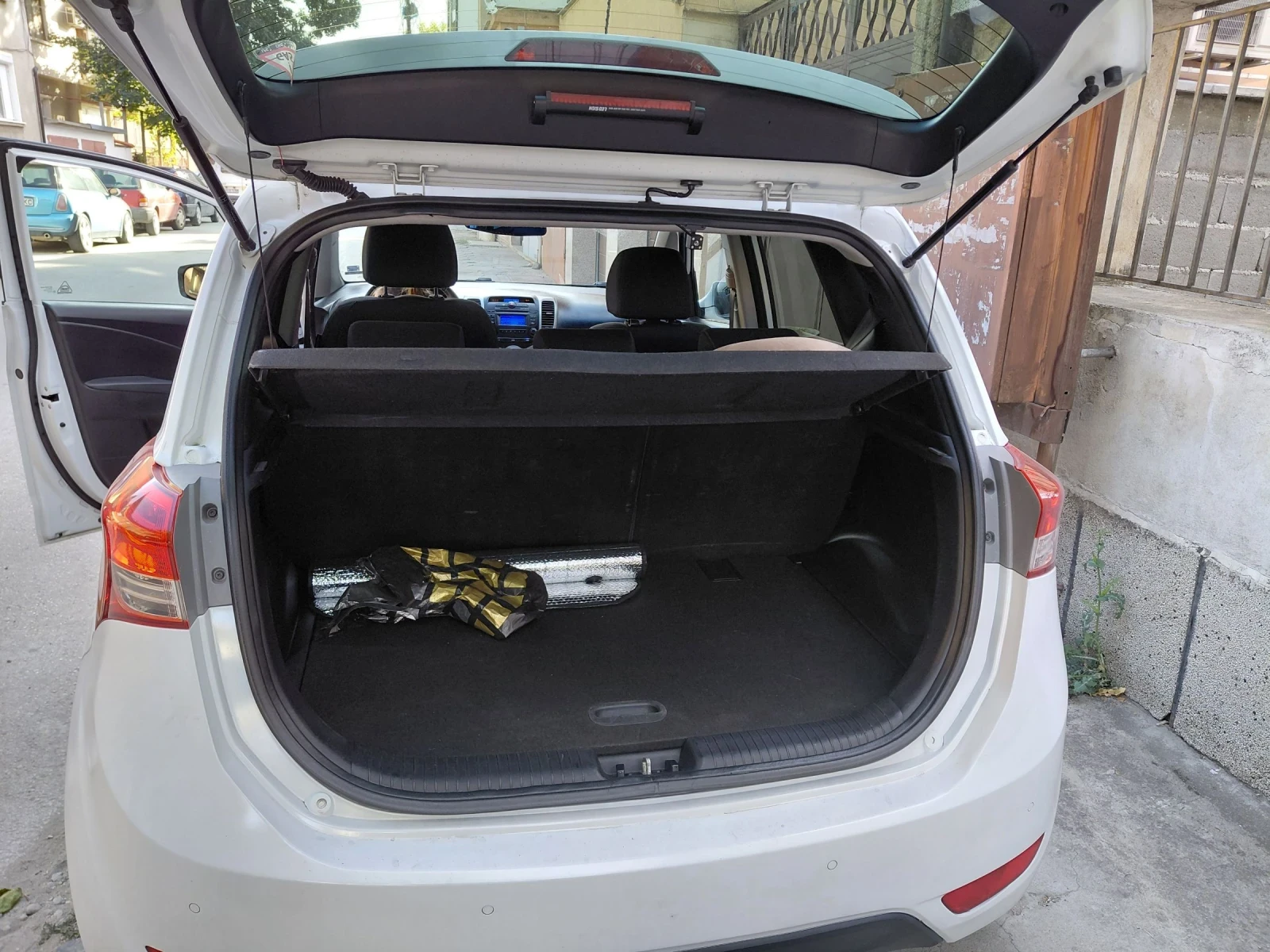 Hyundai Ix20 Бензин/ Газ 1.4 90кс - изображение 4