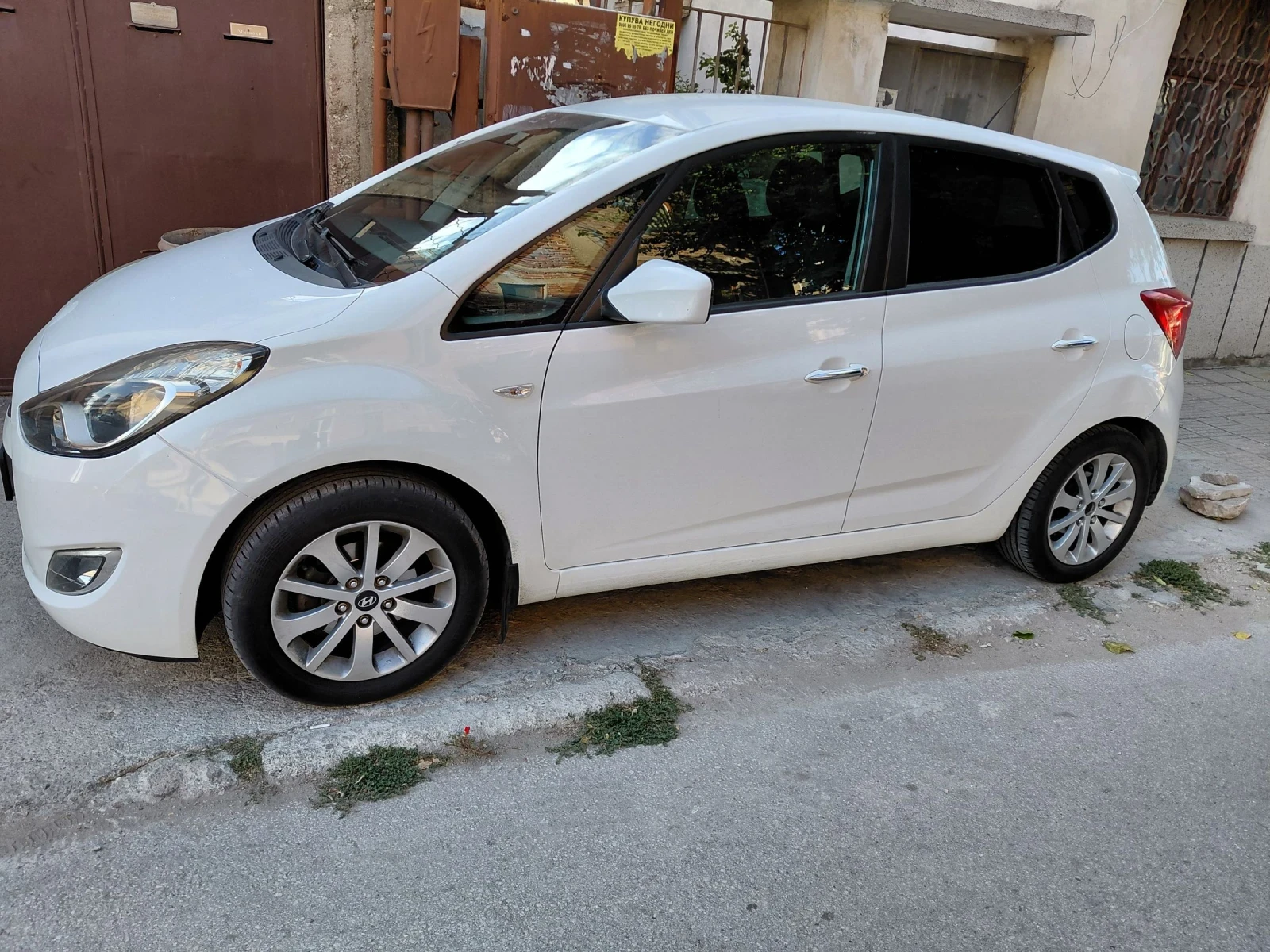 Hyundai Ix20 Бензин/ Газ 1.4 90кс - изображение 2