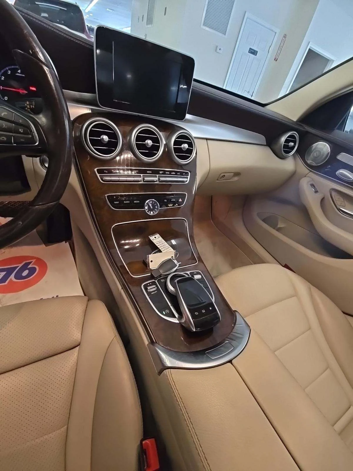 Mercedes-Benz C 300  - изображение 10