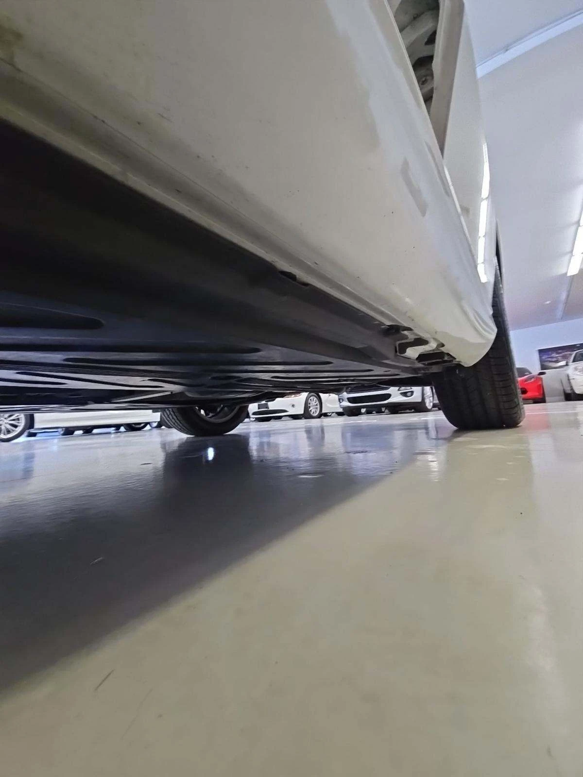 Mercedes-Benz C 300  - изображение 7